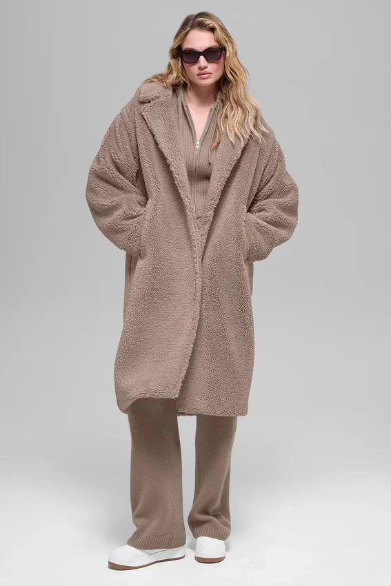 Oversized Sherpa-trenchcoat - Chai Latte