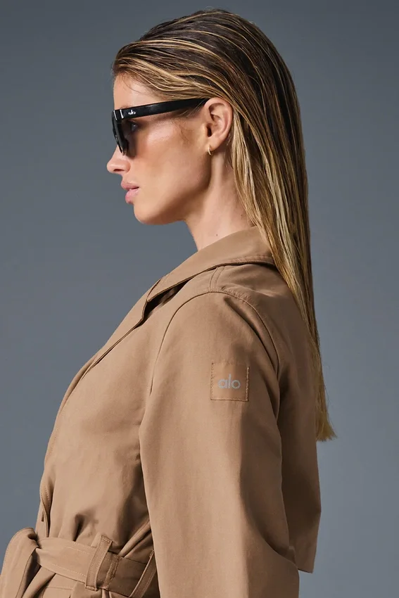 Prime Trench – Toasted Almond