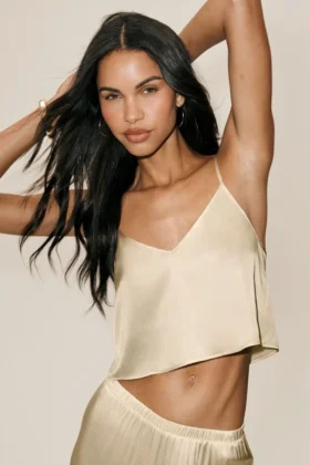 Radiance-top van zijden mix - Sandy Beige