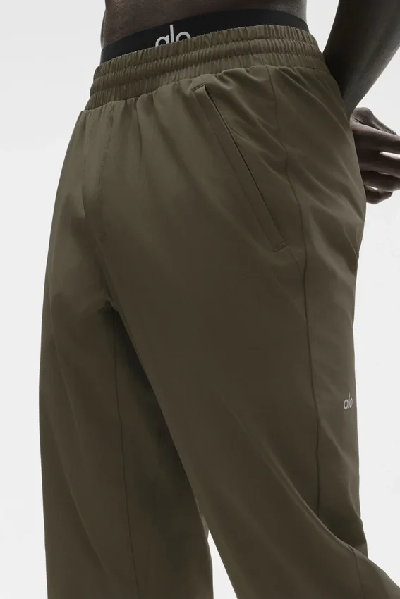 Repetition Jogger - Olive Tree