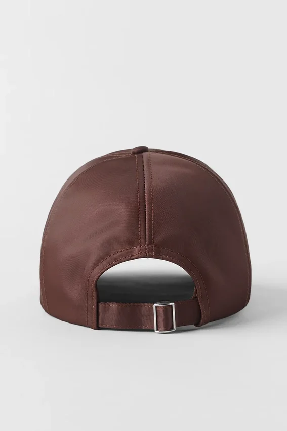 Satijnen Off-Duty-pet - Brownstone