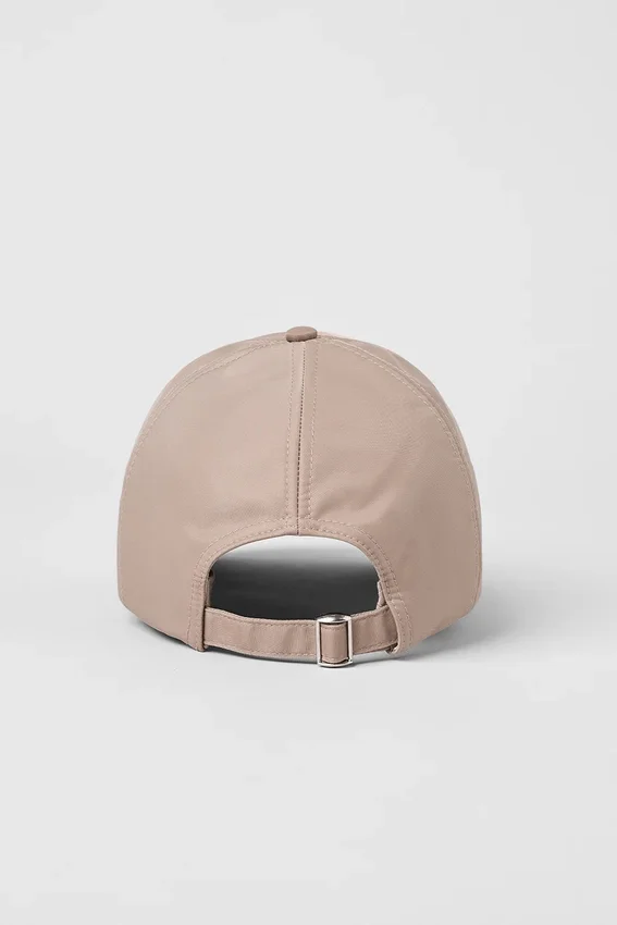 Satijnen pet voor in de vrije tijd - Taupe satijn