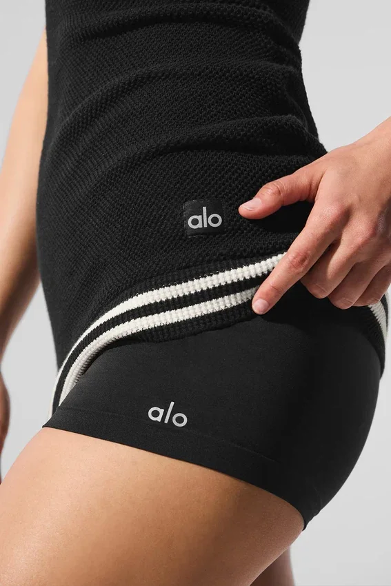 Sheer Glow-boyshort - Zwart