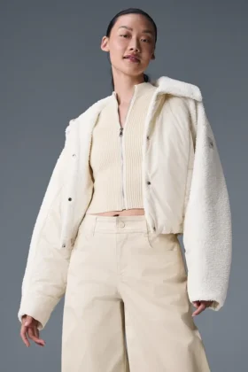 Sherpa Cozy Escape Puffer - Ivoor/Ivoor