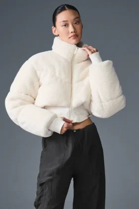 Sherpa Main Act Corset-pufferjas - ivoor
