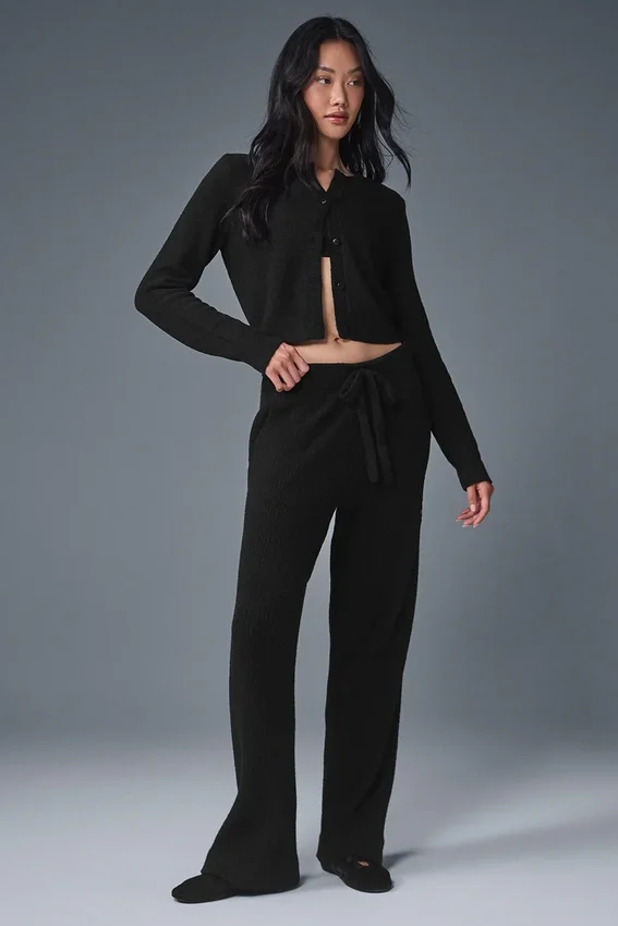 Snuggle Up Cropped Trui - Zwart