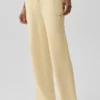Snuggle Up-trui met broek met High-Waist-stijl en wijde pijpen – Candlelight Yellow
