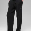 Snuggle Up-trui met High-Waist broek met wijde pijpen - Zwart
