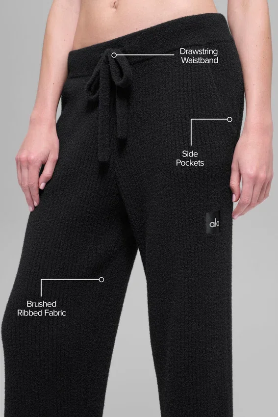 Snuggle Up-trui met High-Waist broek met wijde pijpen - Zwart