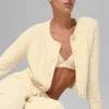 Snuggle up Truie kort vest - kaarslichtgeel