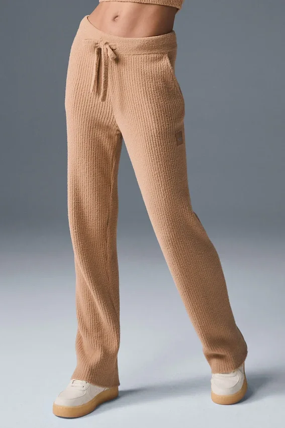 Snuggle Up Truie met High-Waist broek en wijde pijpen - Toasted Almond
