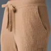 Snuggle Up Truie met High-Waist broek en wijde pijpen - Toasted Almond