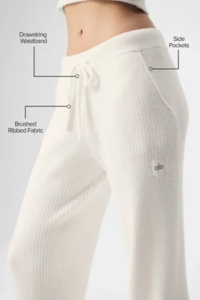 Snuggle up Truien High-Waist Wide Leg Broek – Ivory
