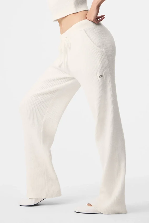 Snuggle up Truien High-Waist Wide Leg Broek - Ivory