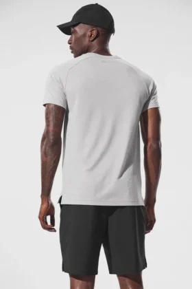 Triumph Raglan-T-shirt – Athletic Heather Grey