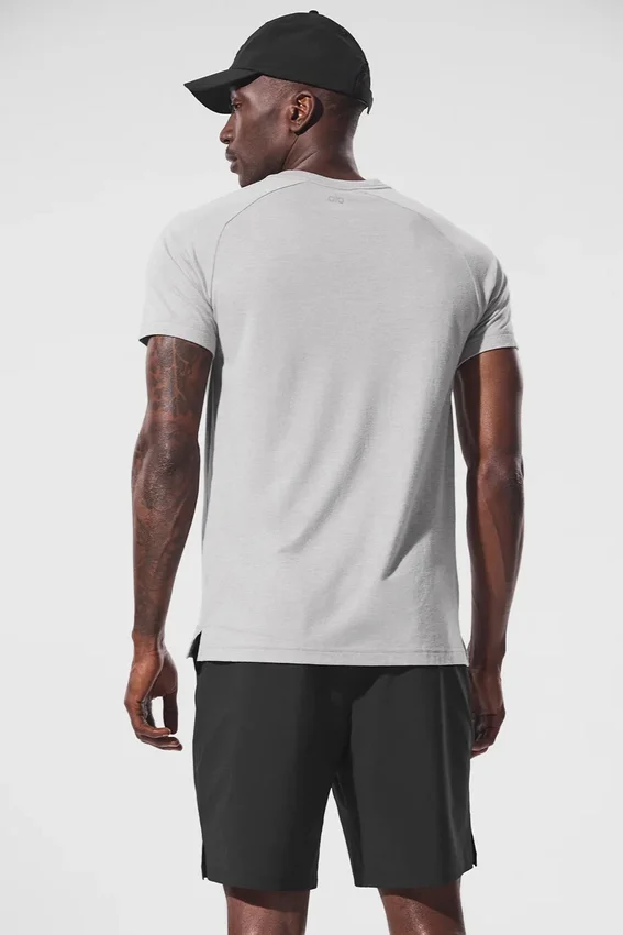 Triumph Raglan-T-shirt – Athletic Heather Grey