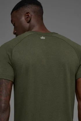 Triumph Raglan-T-shirt – Green Olive