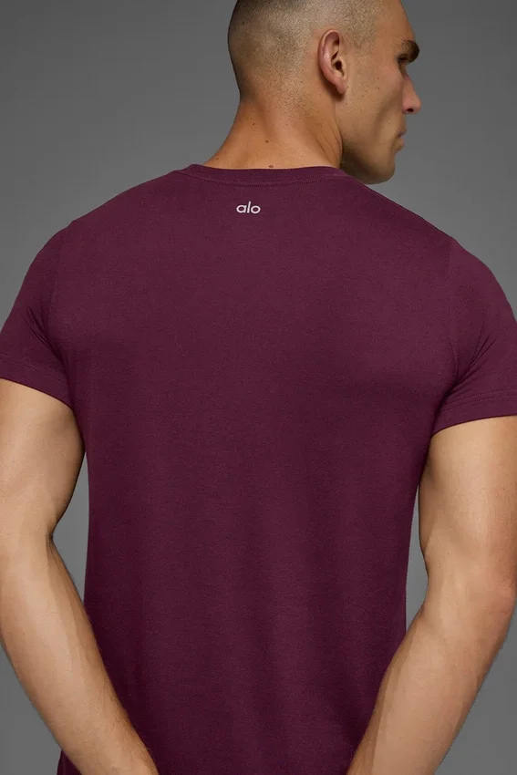 Triumph T-shirt - Bordeaux