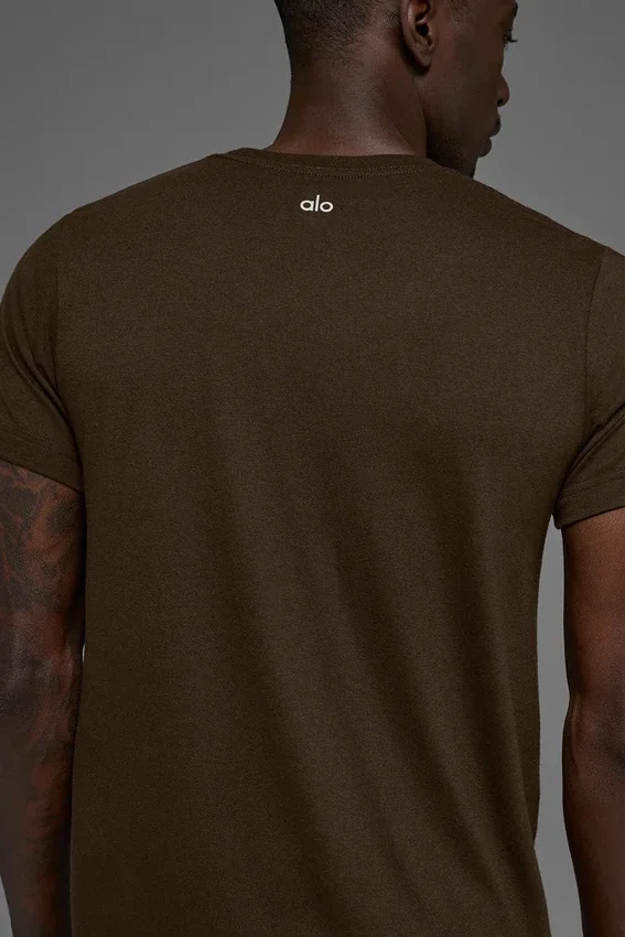 Triumph T-shirt - Espresso