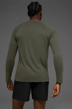 Triumph T-shirt met lange mouwen – Stealthgroen