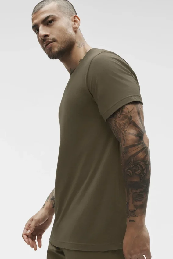 Triumph T-shirt - Olive Tree