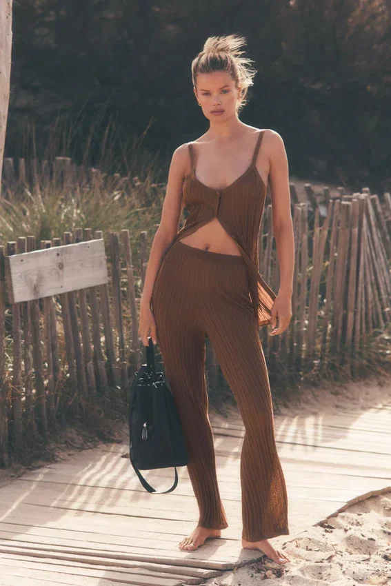 Trui-achtige broek met High-Waist en rechte pijpen in Sunlit - Sun Kissed Brown