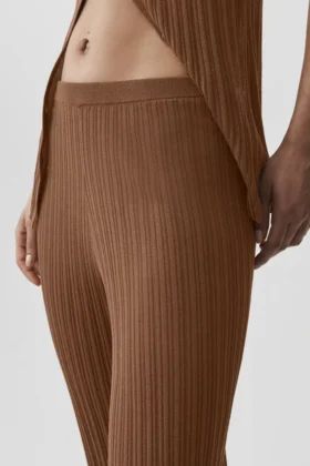 Trui-achtige broek met High-Waist en rechte pijpen in Sunlit – Sun Kissed Brown