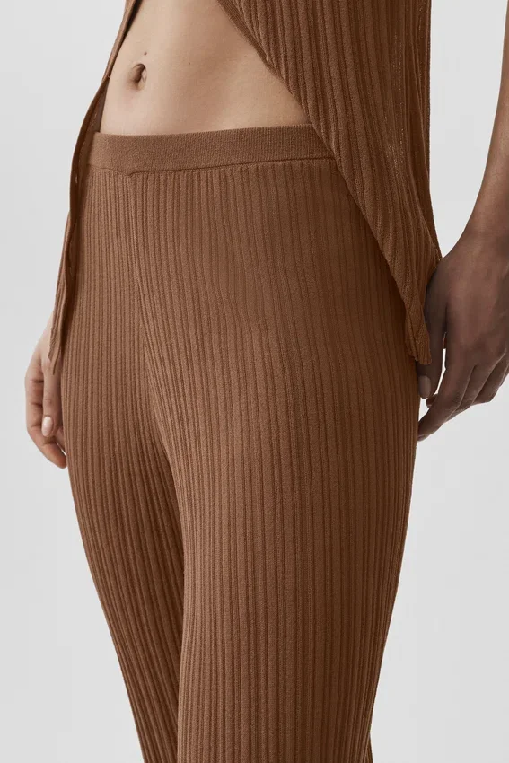 Trui-achtige broek met High-Waist en rechte pijpen in Sunlit - Sun Kissed Brown
