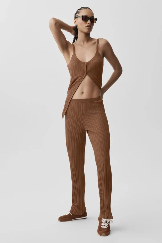 Trui-achtige broek met High-Waist en rechte pijpen in Sunlit - Sun Kissed Brown