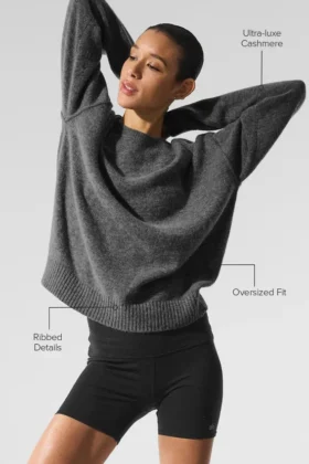 Unisex New Class-trui met ronde hals van wol en kasjmier – platinagrijs