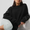Unisex New Class-trui met ronde hals van wol en kasjmier - Zwart
