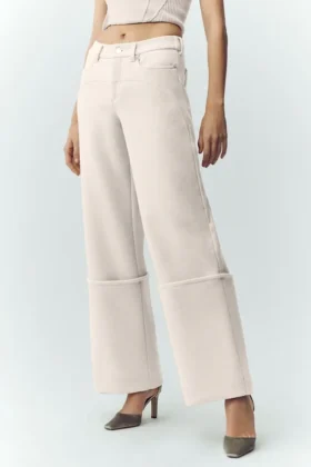 Wollen broek met wijde pijpen uit de Nightcap-collectie – Café au lait