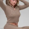 Wollen kasjmier geribde Noble Hoodie met volledige ritssluiting - Chai Latte