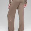Wollen kasjmier High-Waist broek met wijde pijpen uit de New Class-collectie – Chai Latte