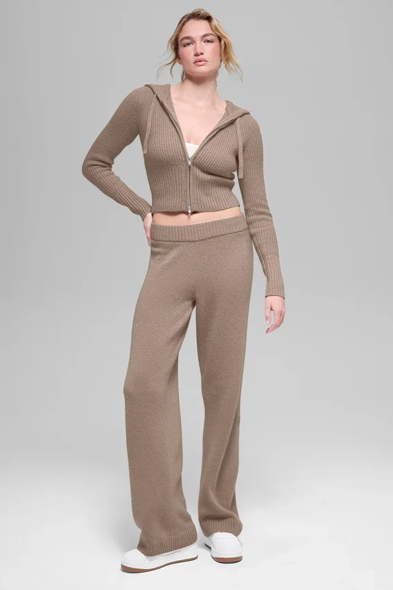 Wollen kasjmier High-Waist broek met wijde pijpen uit de New Class-collectie – Chai Latte
