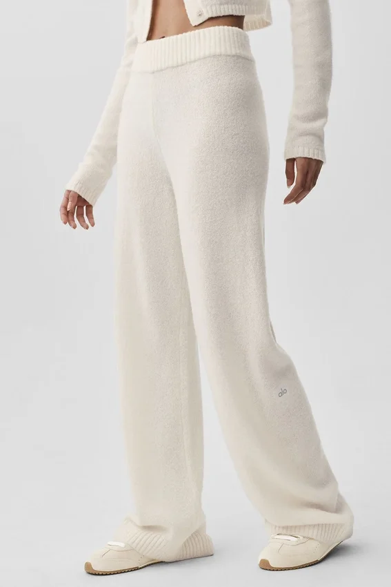 Wollen kasjmier High-Waist broek met wijde pijpen uit de New Class-collectie – Ivory