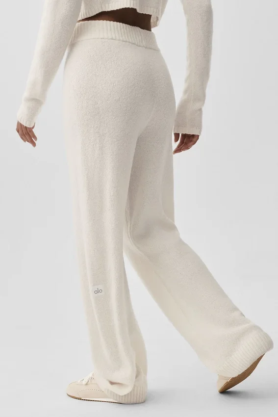 Wollen kasjmier High-Waist broek met wijde pijpen uit de New Class-collectie – Ivory