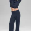 Wollen kasjmier High-Waist broek met wijde pijpen uit de New Class-collectie – Marineblauw