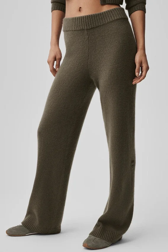 Wollen kasjmier High-Waist broek met wijde pijpen uit de New Class-collectie – Olive Tree