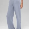 Wollen kasjmier High-Waist broek met wijde pijpen uit de New Class-collectie – Winter Frost