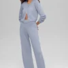 Wollen kasjmier High-Waist broek met wijde pijpen uit de New Class-collectie – Winter Frost