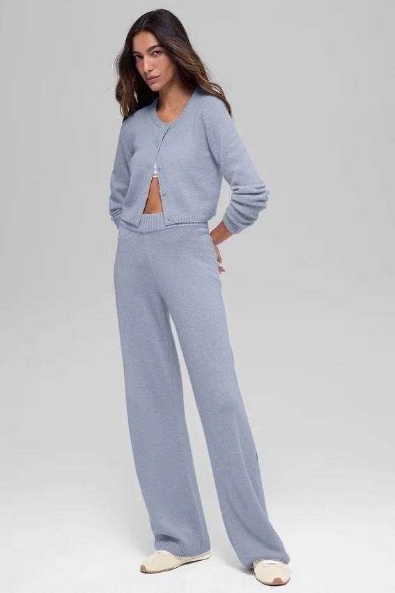Wollen kasjmier High-Waist broek met wijde pijpen uit de New Class-collectie – Winter Frost