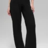 Wollen kasjmier High-Waist-broek met wijde pijpen uit de New Class-collectie – Zwart