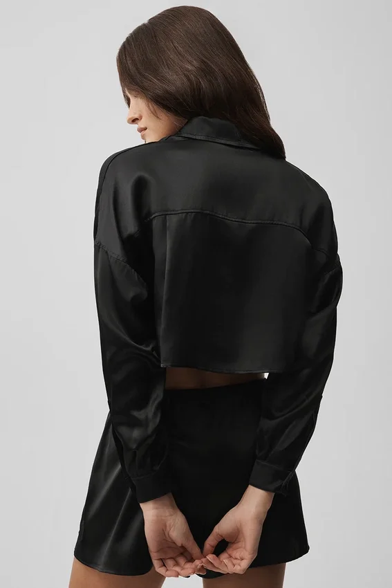 Zijde Luminous Cropped overhemd met lange mouwen en knopen - Zwart